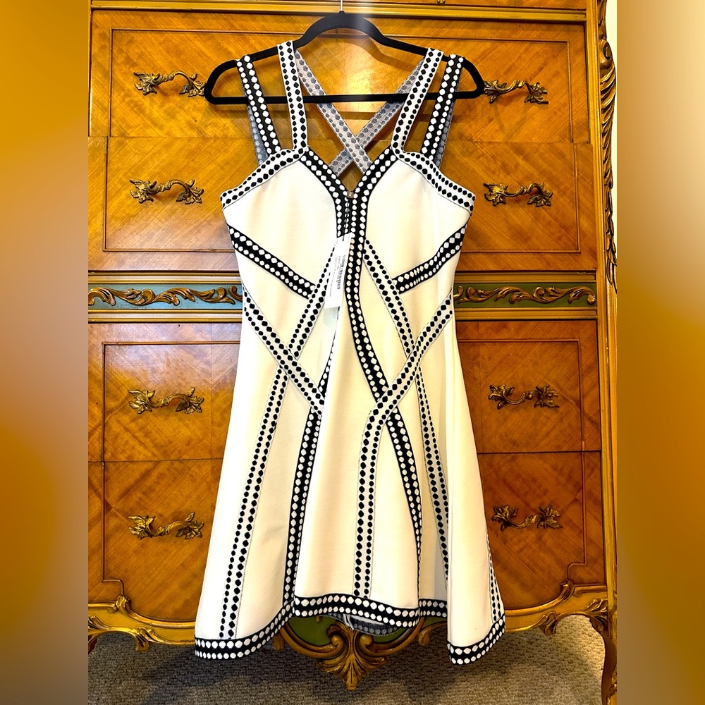 NEW Karen Millen Black and White Strappy Mini Dress Sz L
